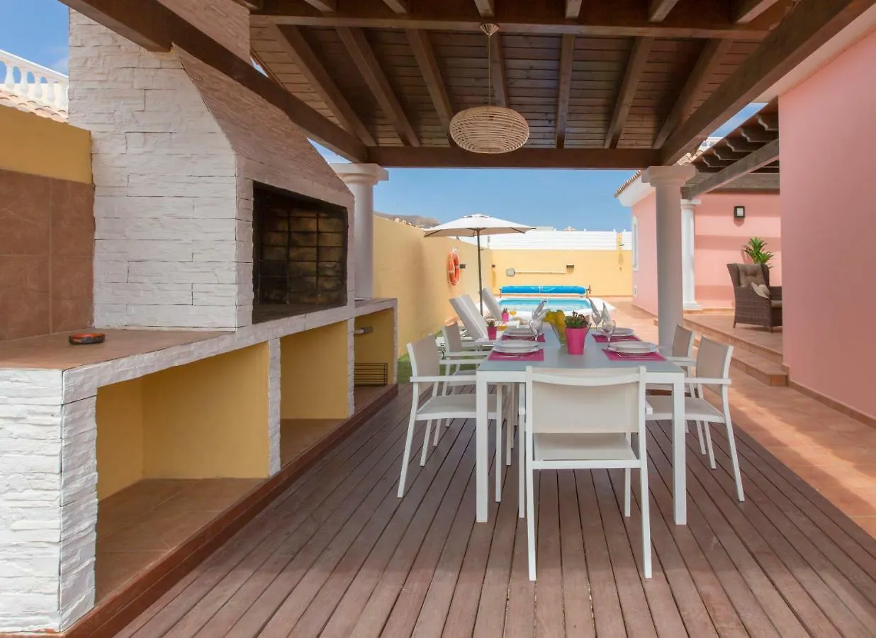 Villa Bella Lucia 1. Piscina Climatizada, Wifi, Bbq. Κοραλέχο 0*,  Ισπανία