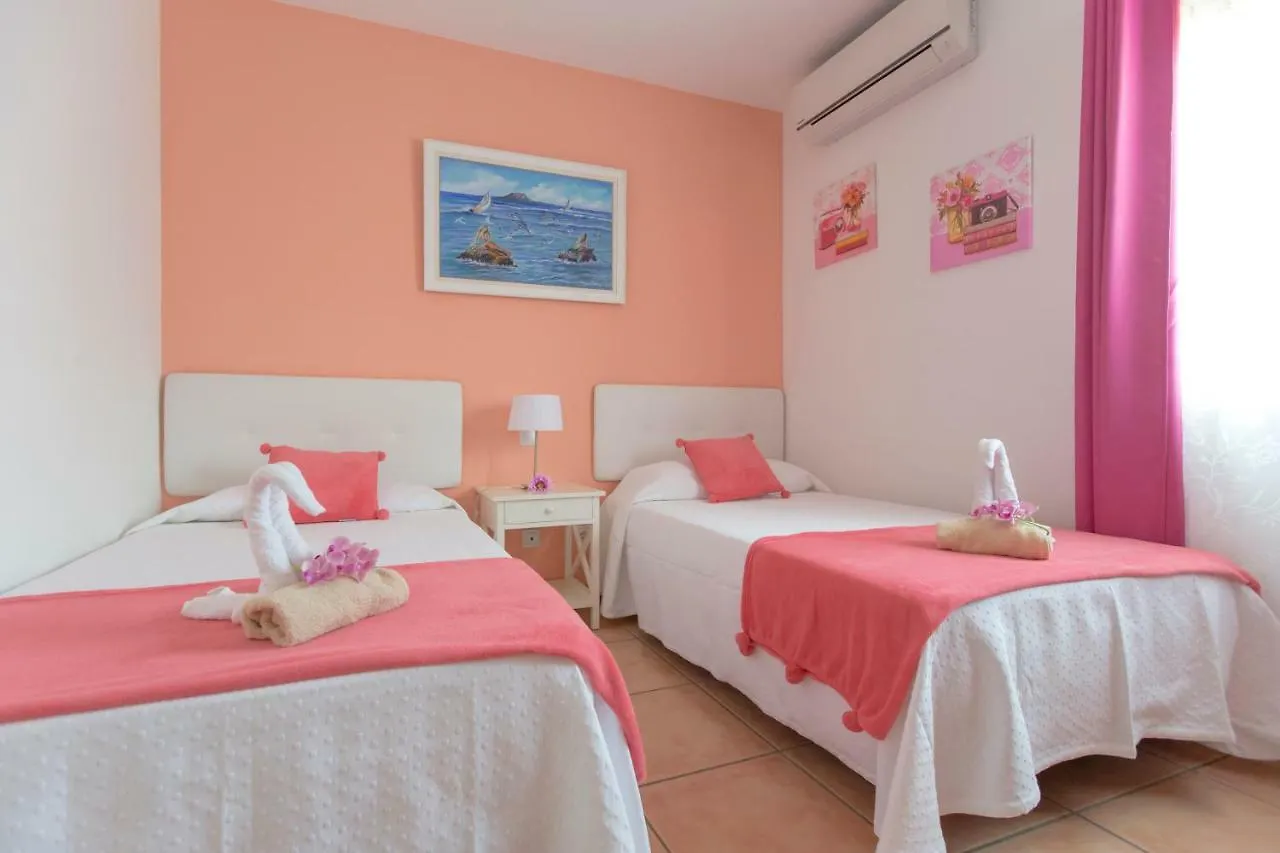 Villa Bella Lucia 1. Piscina Climatizada, Wifi, Bbq. Κοραλέχο