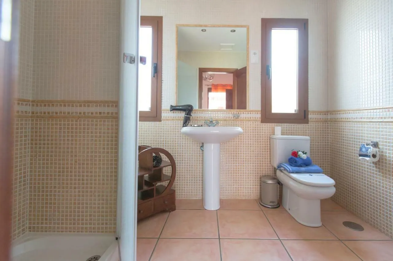 Villa Bella Lucia 1. Piscina Climatizada, Wifi, Bbq. Κοραλέχο